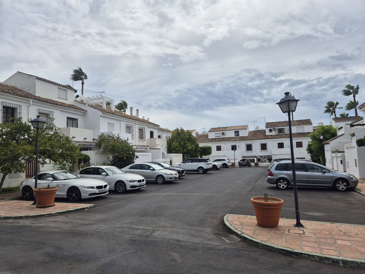 4 Bed Townhouse for sale in Atalaya Costa Del Sol, Málaga, Spain