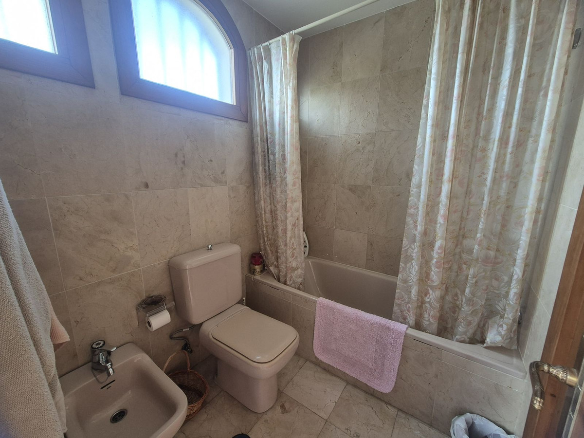 4 Bed Townhouse for sale in Atalaya Costa Del Sol, Málaga, Spain