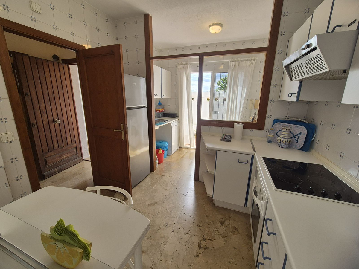 4 Bed Townhouse for sale in Atalaya Costa Del Sol, Málaga, Spain