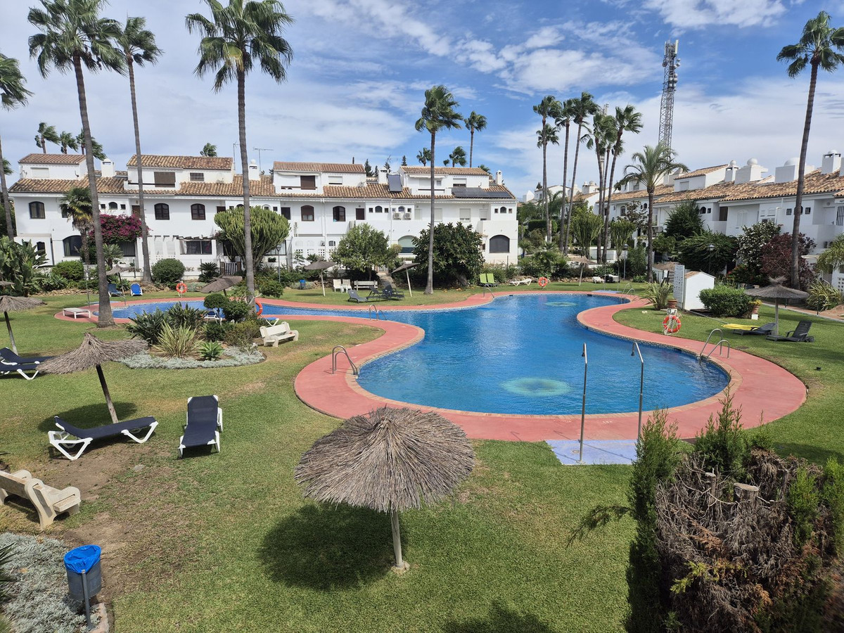 4 Bed Townhouse for sale in Atalaya Costa Del Sol, Málaga, Spain