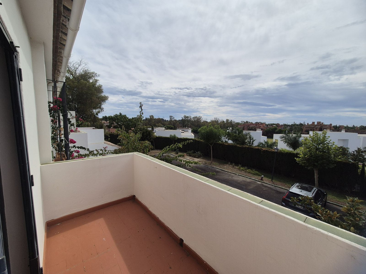 4 Bed Townhouse for sale in Atalaya Costa Del Sol, Málaga, Spain