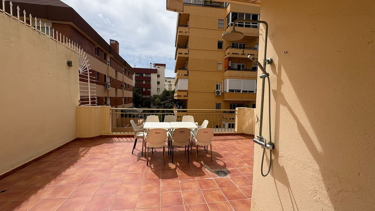 2 Bed Apartment for sale in Marbella Costa Del Sol, Málaga, Spain