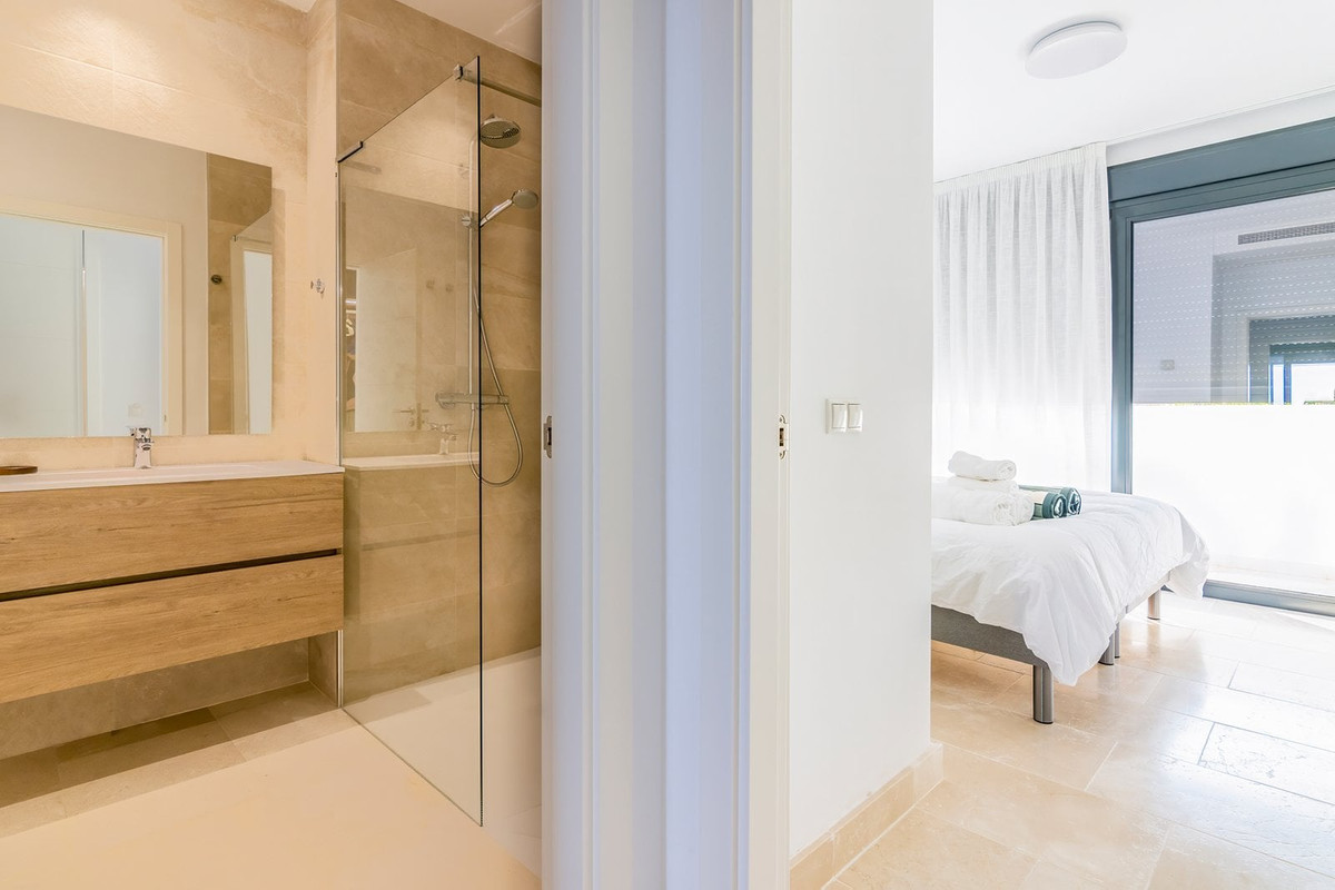3 Bed Apartment for sale in Casares Costa Del Sol, Málaga, Spain