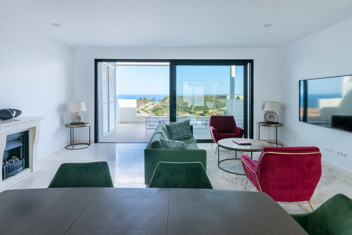 3 Bed Apartment for sale in Casares Costa Del Sol, Málaga, Spain