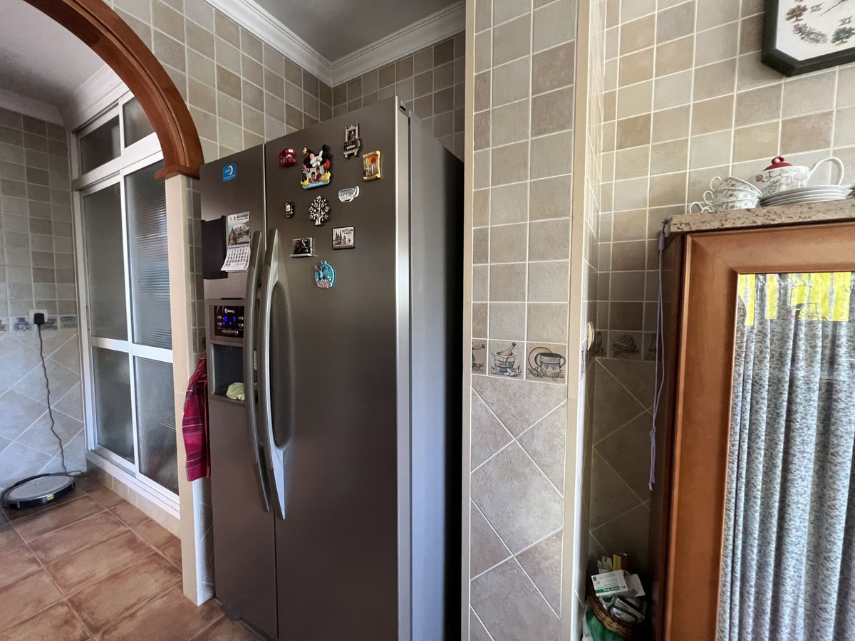 Se vende Pareada de 5 dormitorios en Costa Del Sol, Málaga, España