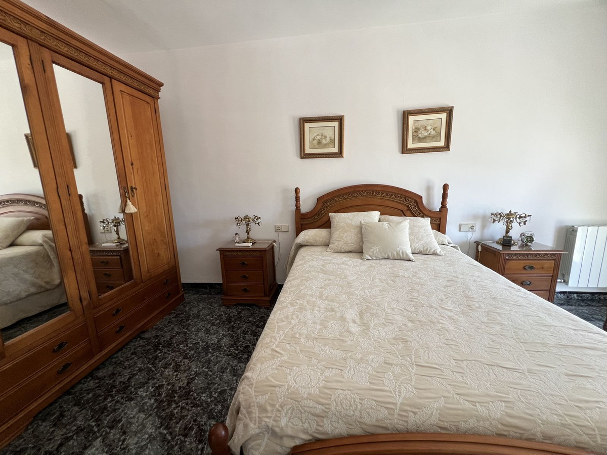Se vende Pareada de 5 dormitorios en Costa Del Sol, Málaga, España