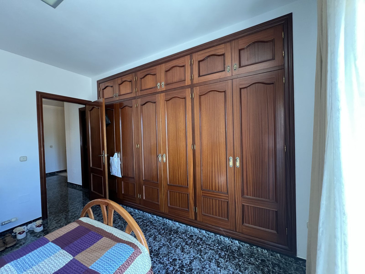 Se vende Pareada de 5 dormitorios en Costa Del Sol, Málaga, España