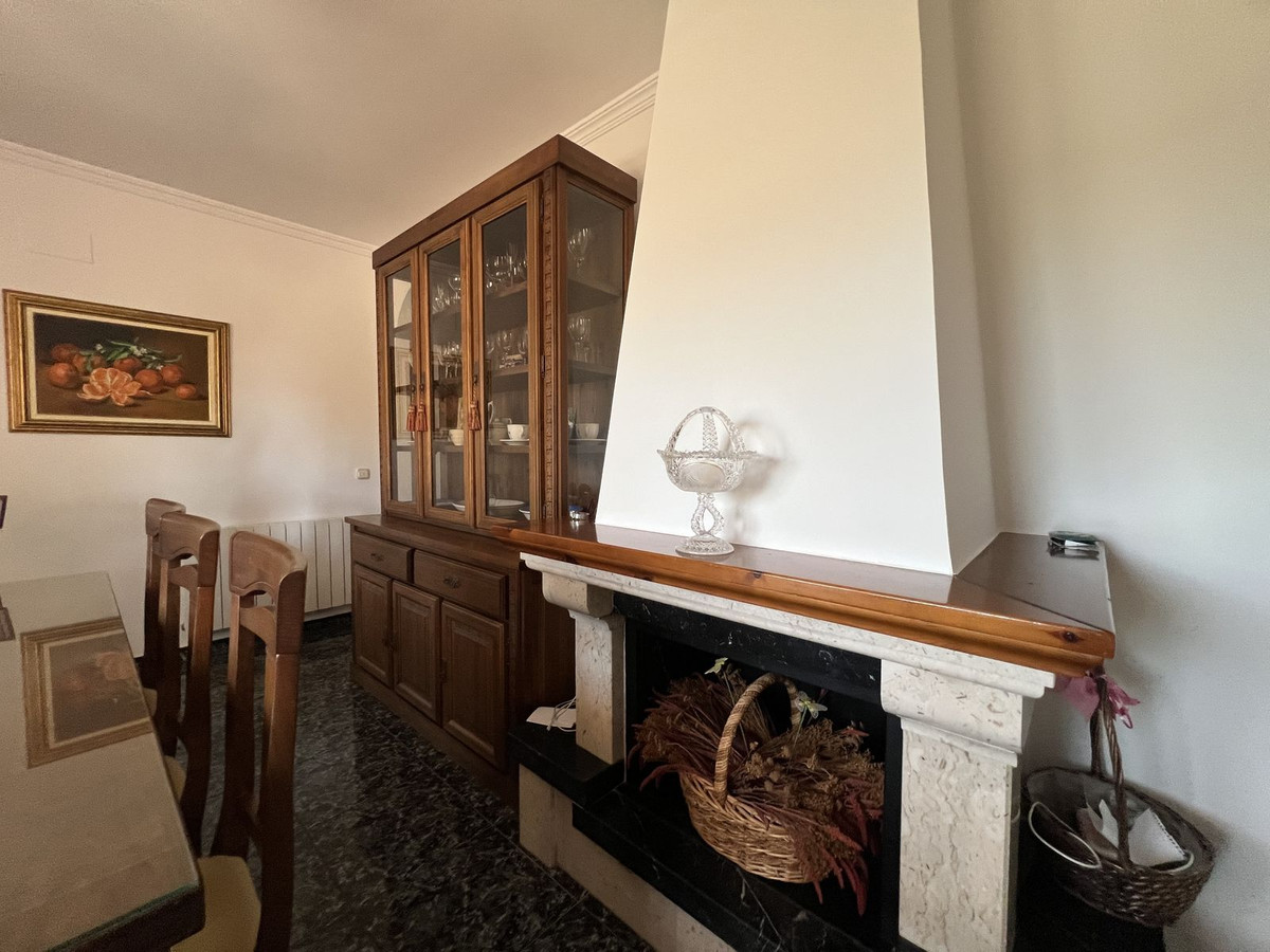 Se vende Pareada de 5 dormitorios en Costa Del Sol, Málaga, España