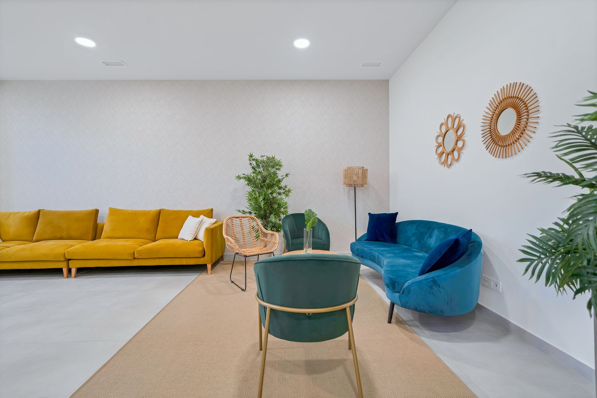 Se vende Apartamento Planta Media de 2 dormitorios en Costa Del Sol, Málaga, España