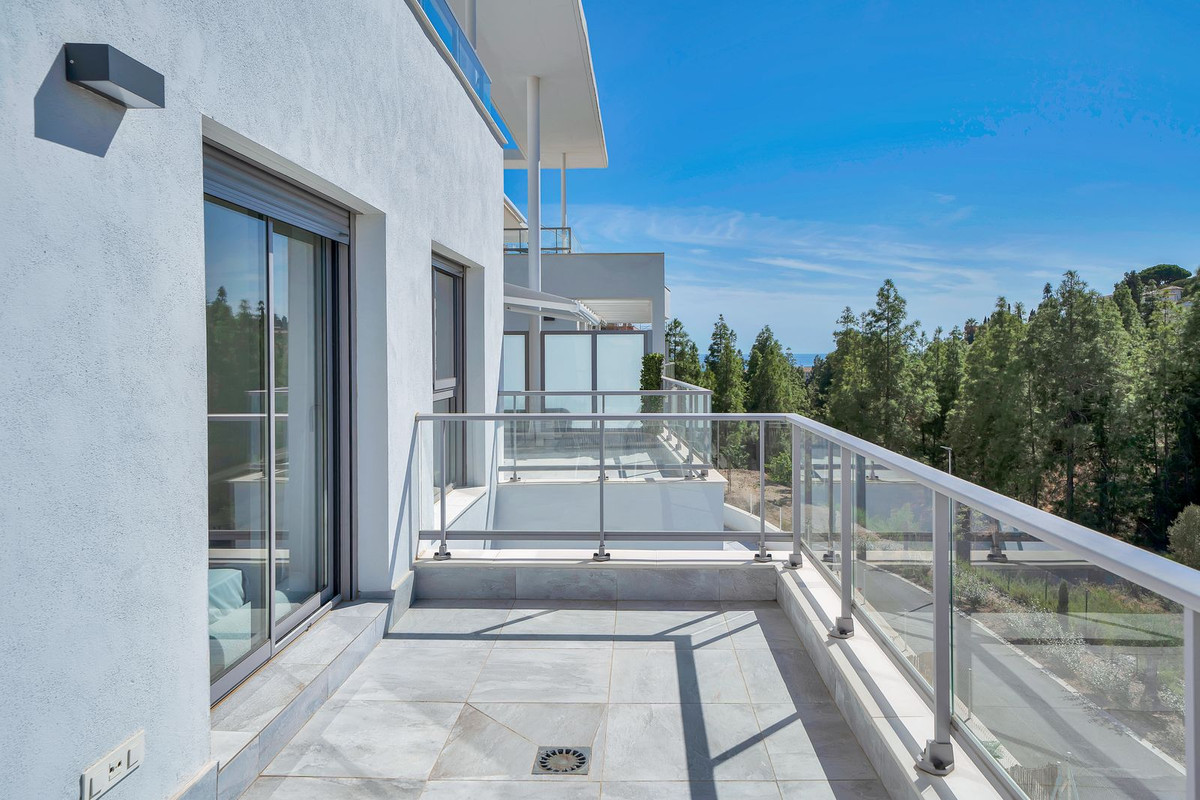 Se vende Apartamento Planta Media de 2 dormitorios en Costa Del Sol, Málaga, España