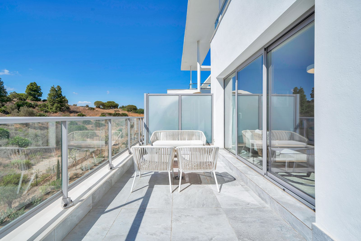 Se vende Apartamento Planta Media de 2 dormitorios en Costa Del Sol, Málaga, España