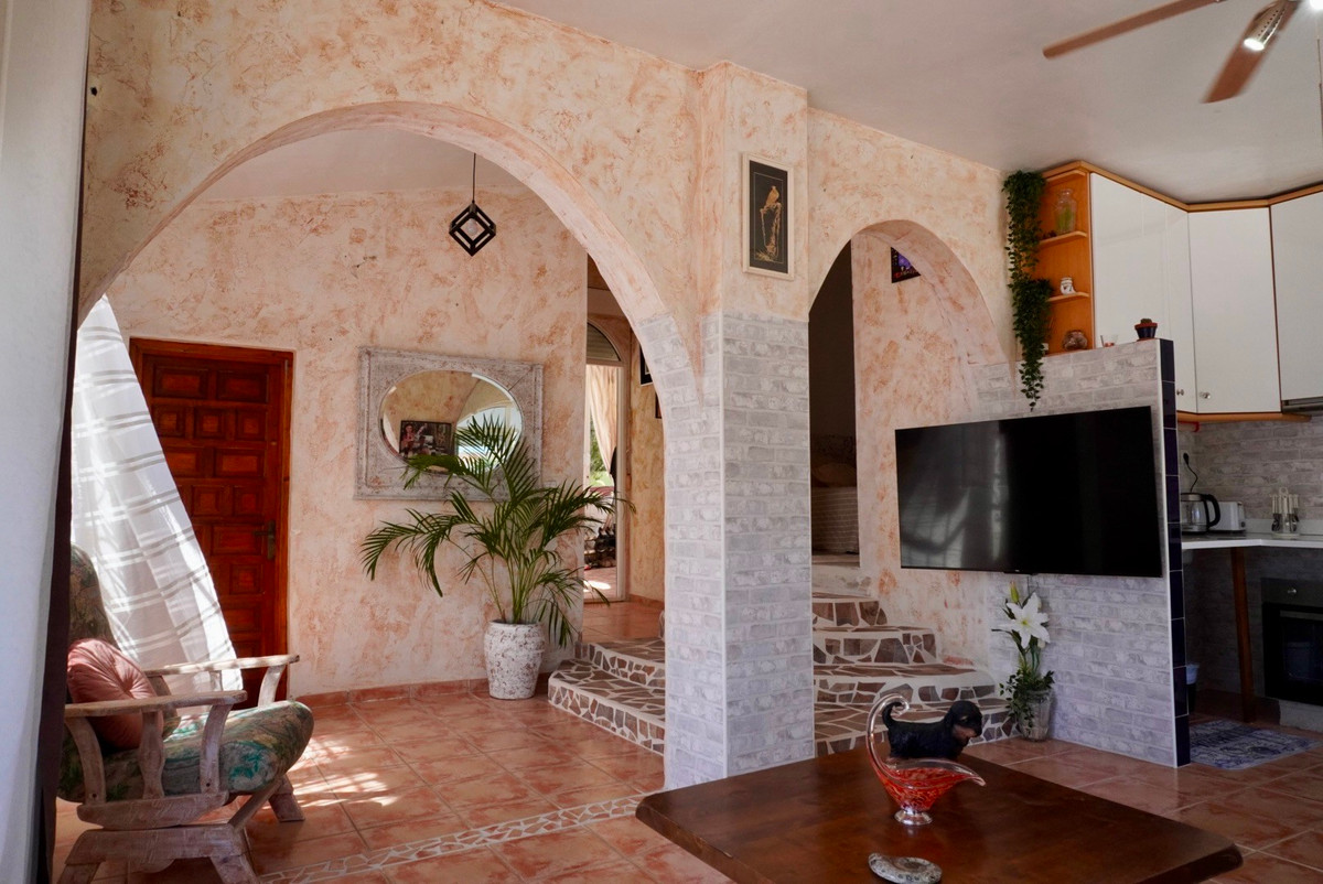 Se vende Villa - Chalet de 5 dormitorios en Costa Blanca, Alicante, España