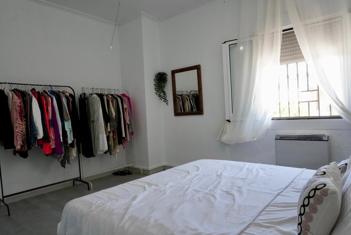 Se vende Villa - Chalet de 5 dormitorios en Costa Blanca, Alicante, España
