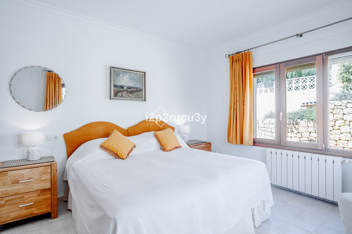 Se vende Villa - Chalet de 3 dormitorios en Costa Blanca, Alicante, España