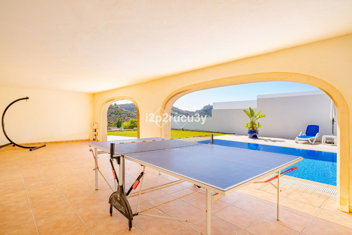 Se vende Villa - Chalet de 3 dormitorios en Costa Blanca, Alicante, España