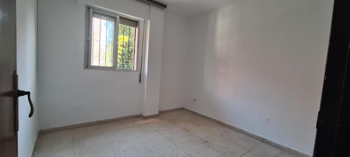 Se vende Apartamento Planta Media de 3 dormitorios en Costa Del Sol, Málaga, España