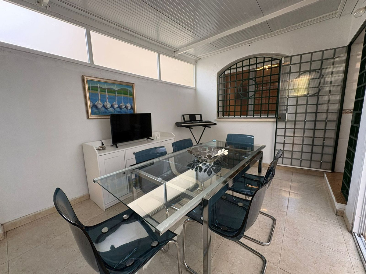 2 Bed Apartment for sale in Benalmadena Costa Del Sol, Málaga, Spain