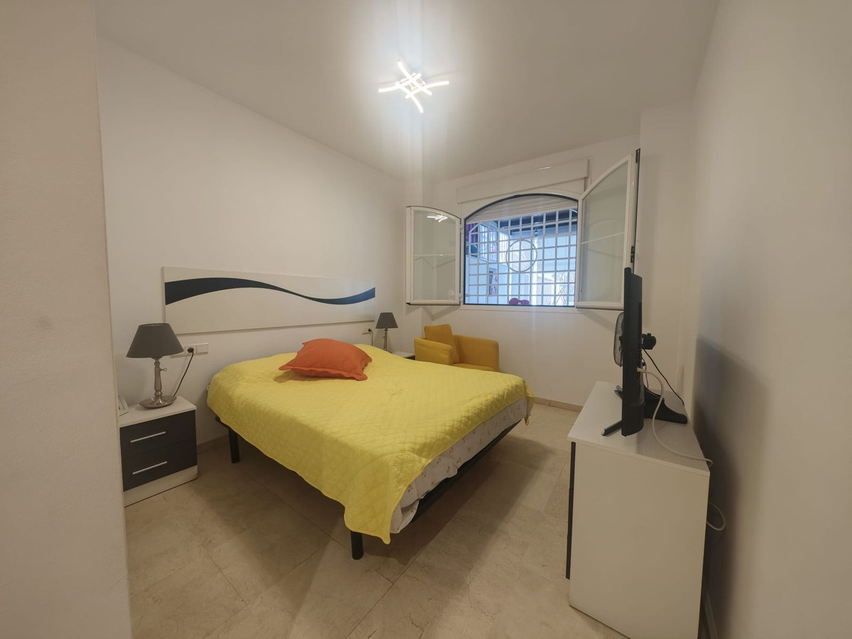 2 Bed Apartment for sale in Benalmadena Costa Del Sol, Málaga, Spain