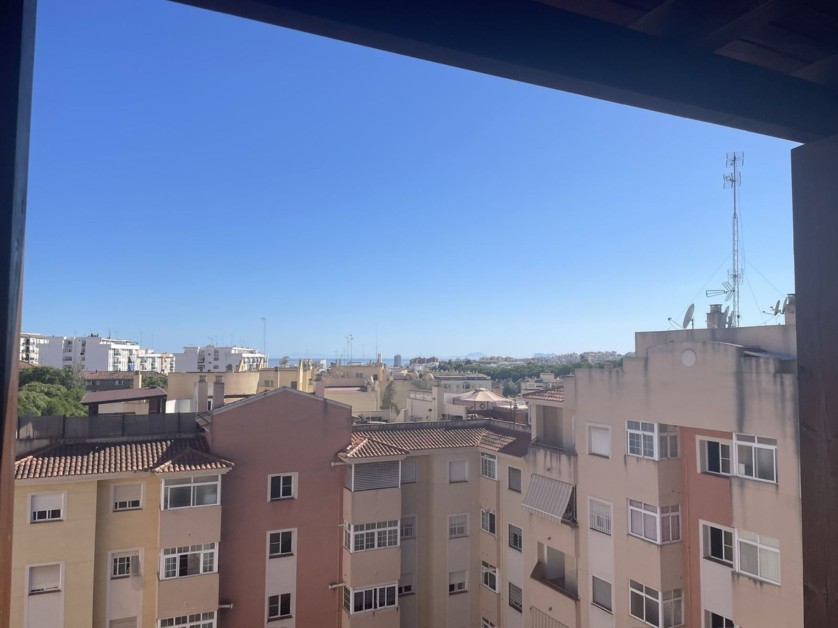 3 Bed Apartment for sale in Estepona Costa Del Sol, Málaga, Spain