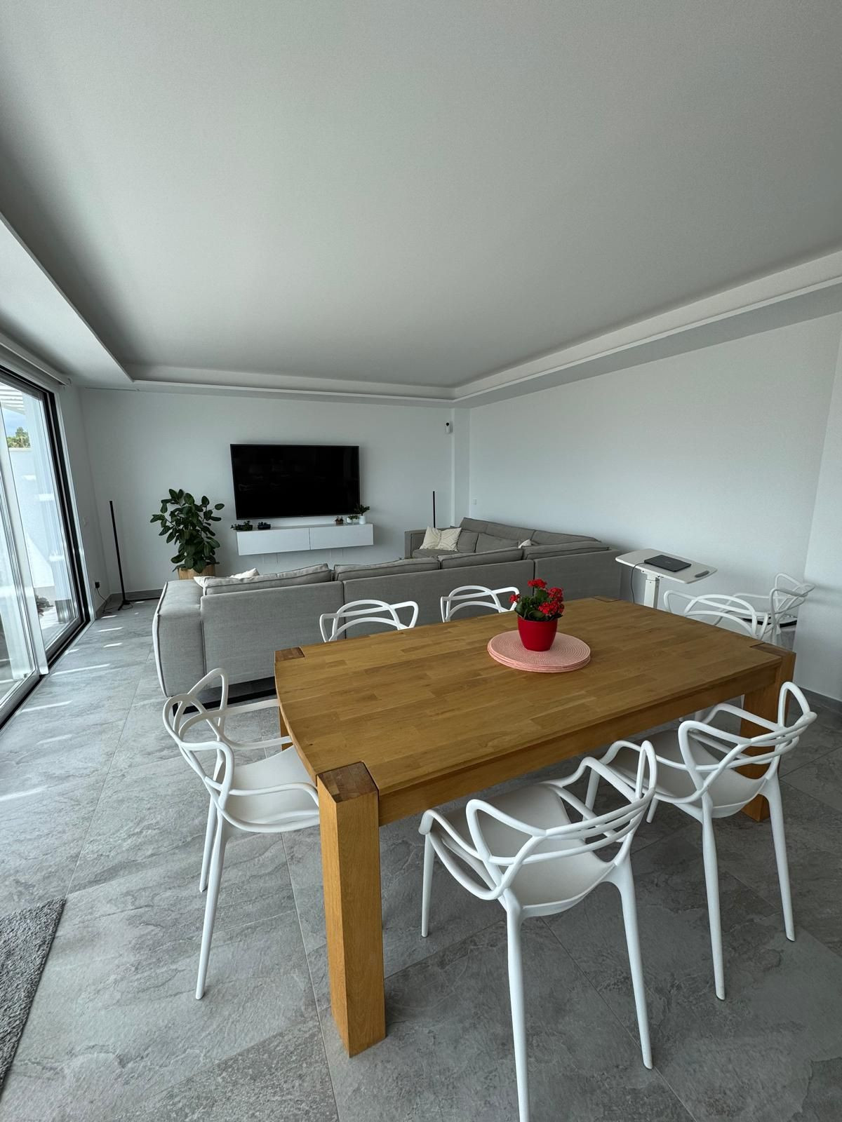 3 Bed Apartment for sale in La Capellania Costa Del Sol, Málaga, Spain