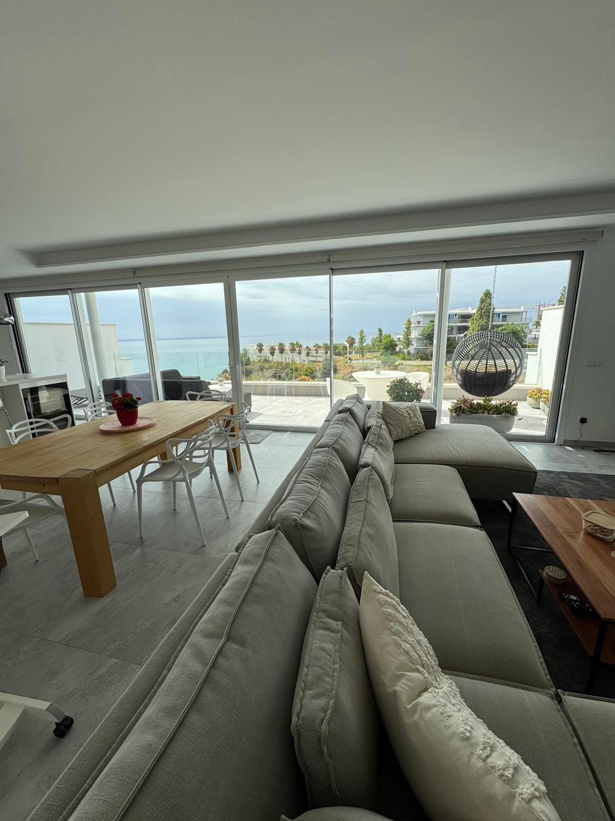 3 Bed Apartment for sale in La Capellania Costa Del Sol, Málaga, Spain