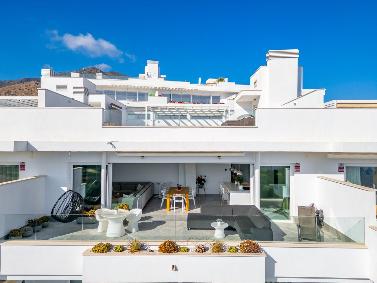 3 Bed Apartment for sale in La Capellania Costa Del Sol, Málaga, Spain