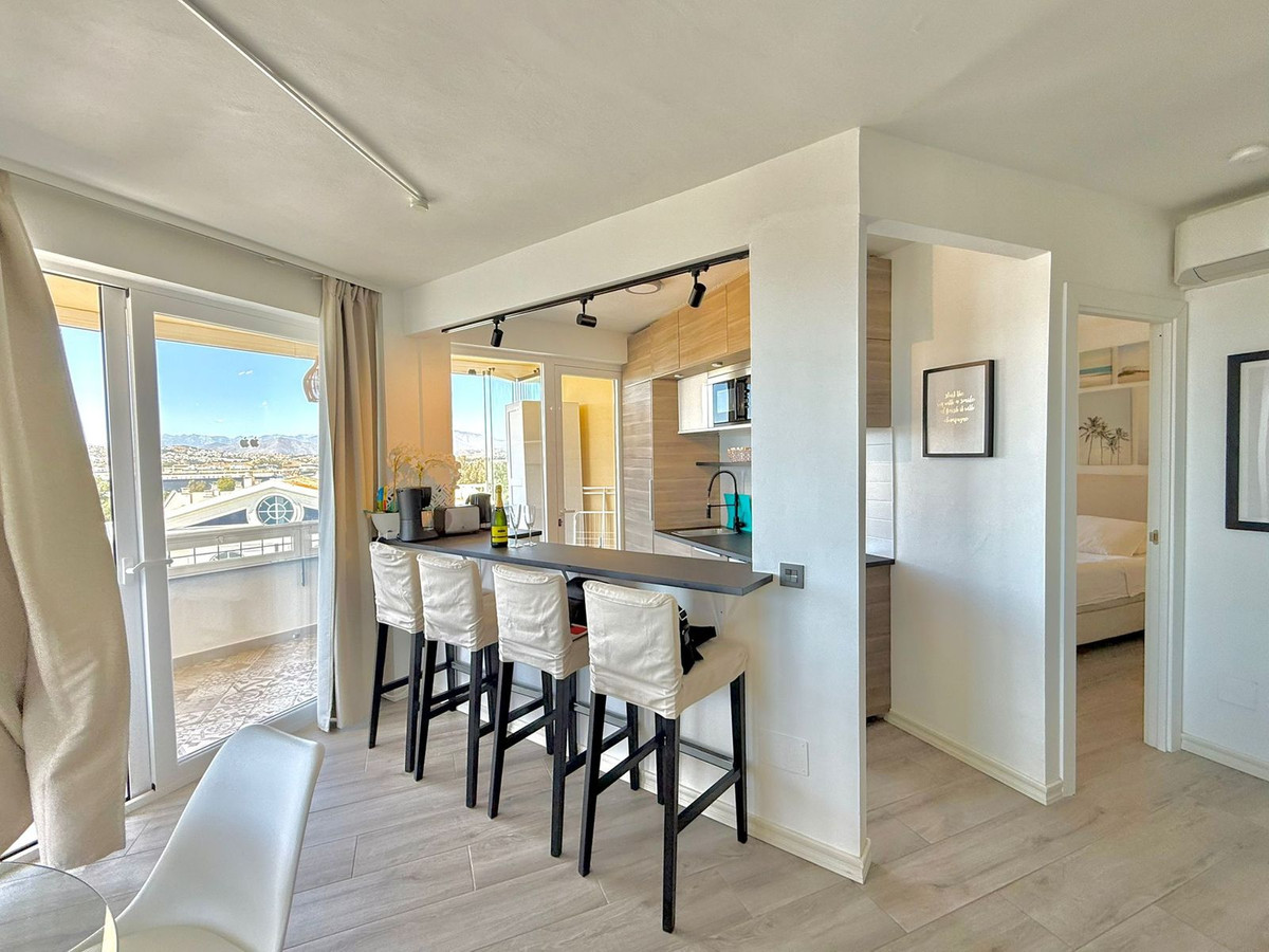 2 Bed Apartment for sale in Fuengirola Costa Del Sol, Málaga, Spain