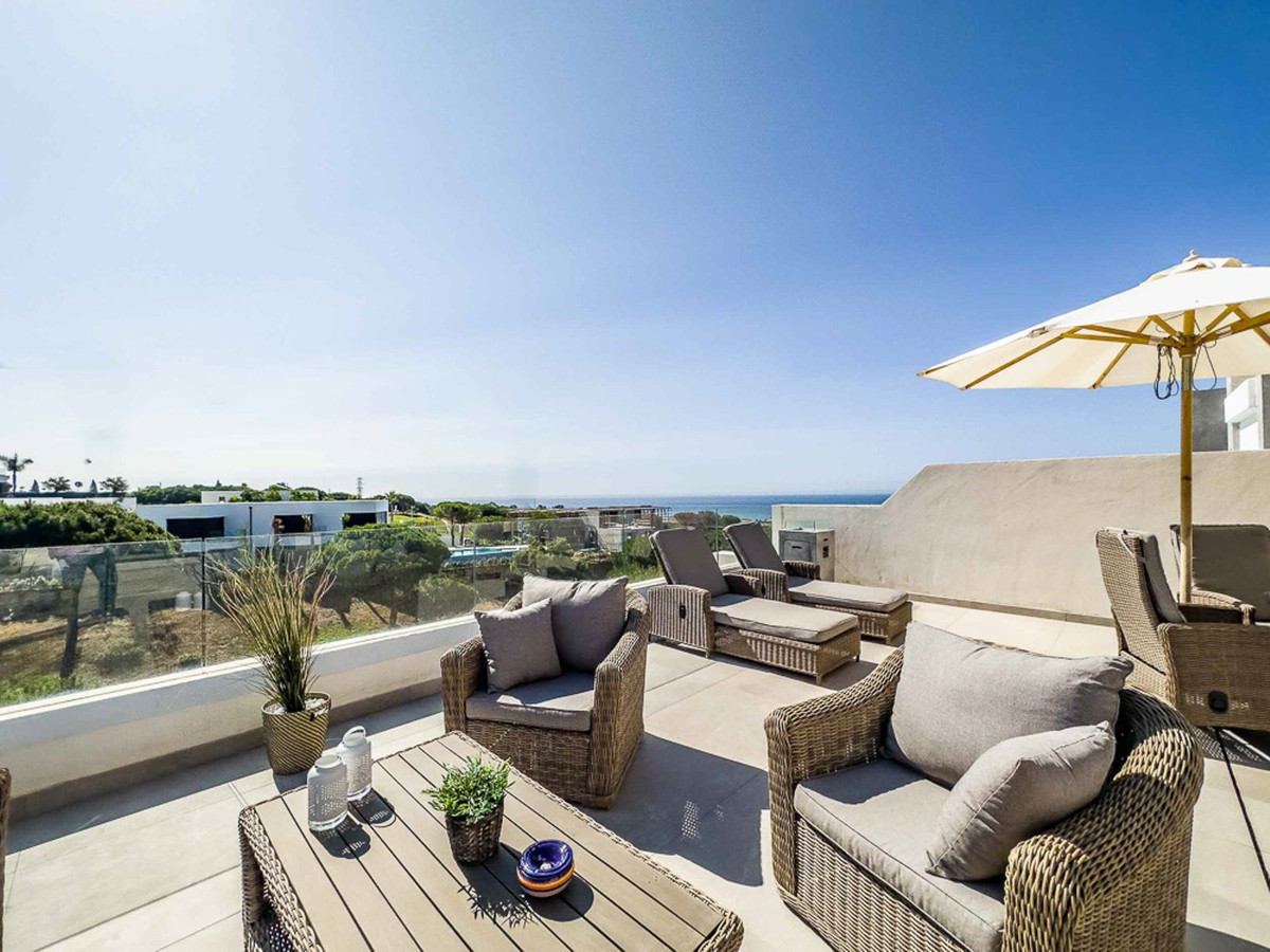 3 Bed Townhouse for sale in Marbella Costa Del Sol, Málaga, Spain