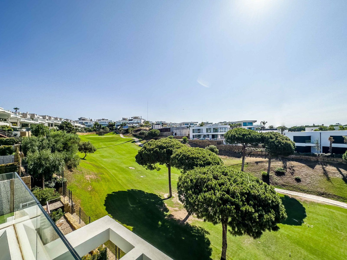 3 Bed Townhouse for sale in Marbella Costa Del Sol, Málaga, Spain