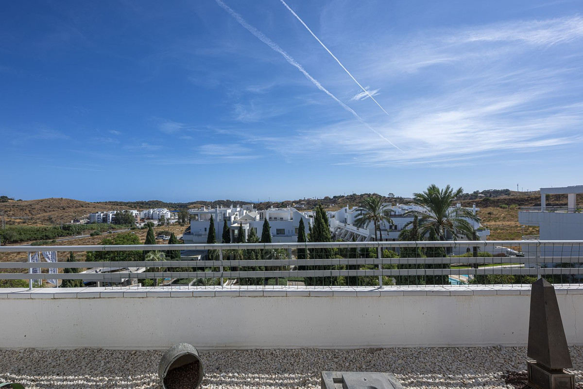 5 Bed Apartment for sale in La Cala De Mijas Costa Del Sol, Málaga, Spain
