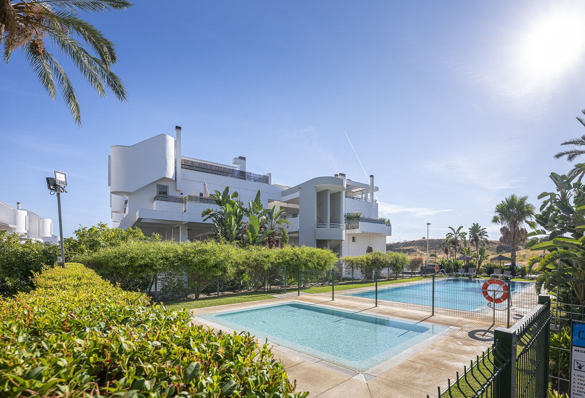5 Bed Apartment for sale in La Cala De Mijas Costa Del Sol, Málaga, Spain