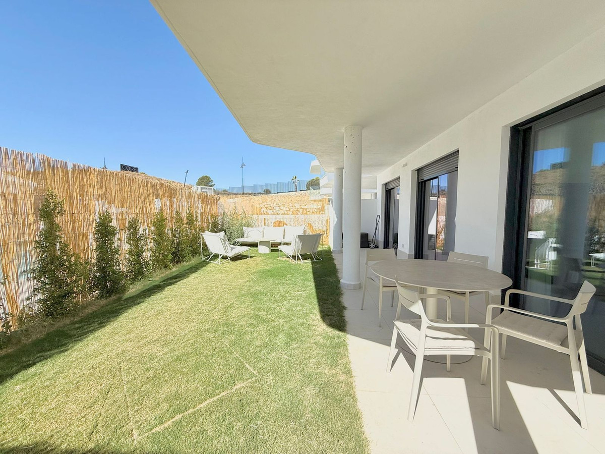 Se vende Apartamento Planta Baja de 2 dormitorios en Costa Del Sol, Málaga, España