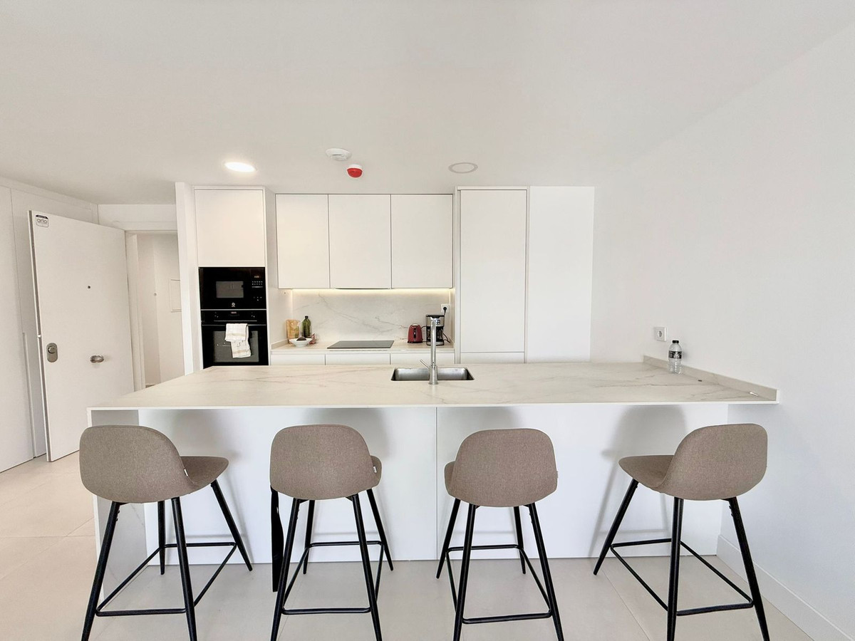 Se vende Apartamento Planta Baja de 2 dormitorios en Costa Del Sol, Málaga, España