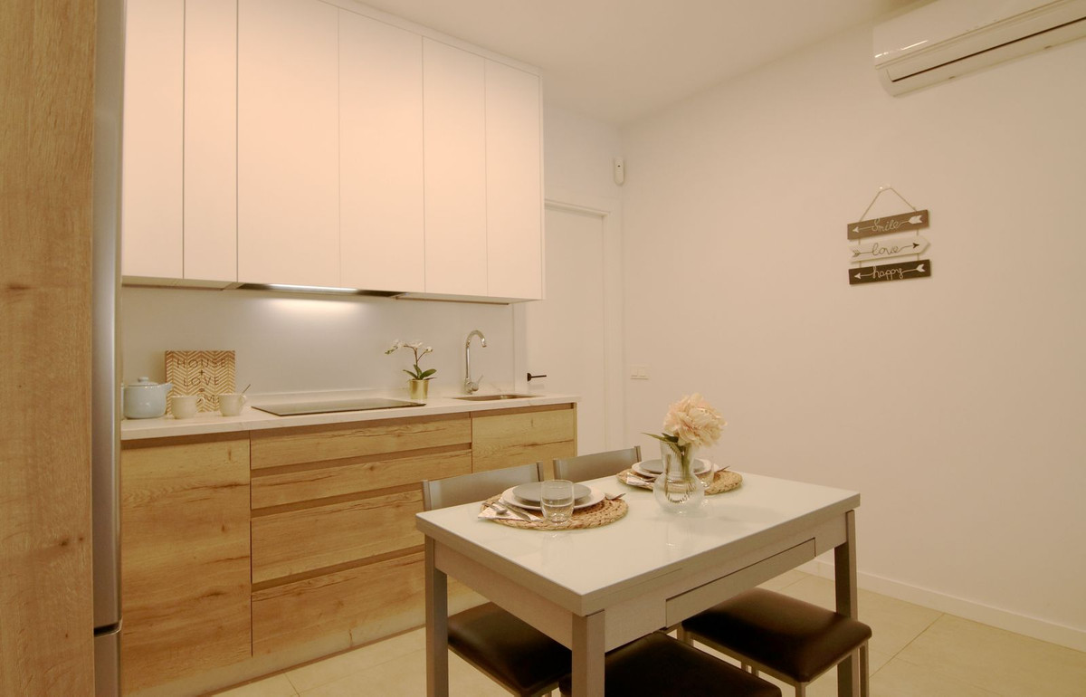 Se vende Apartamento Planta Baja de 1 dormitorios en Costa Del Sol, Málaga, España