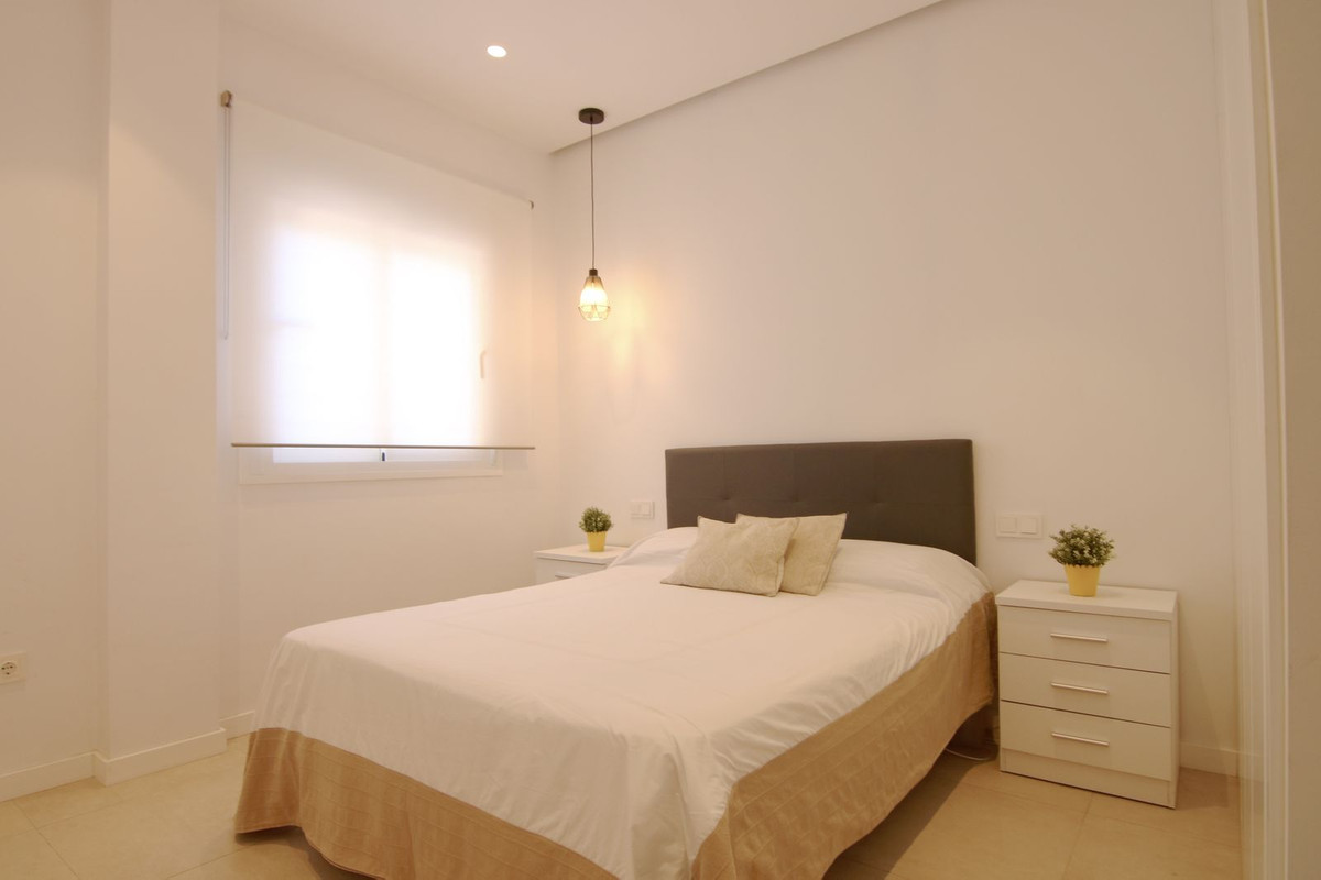 Se vende Apartamento Planta Baja de 1 dormitorios en Costa Del Sol, Málaga, España