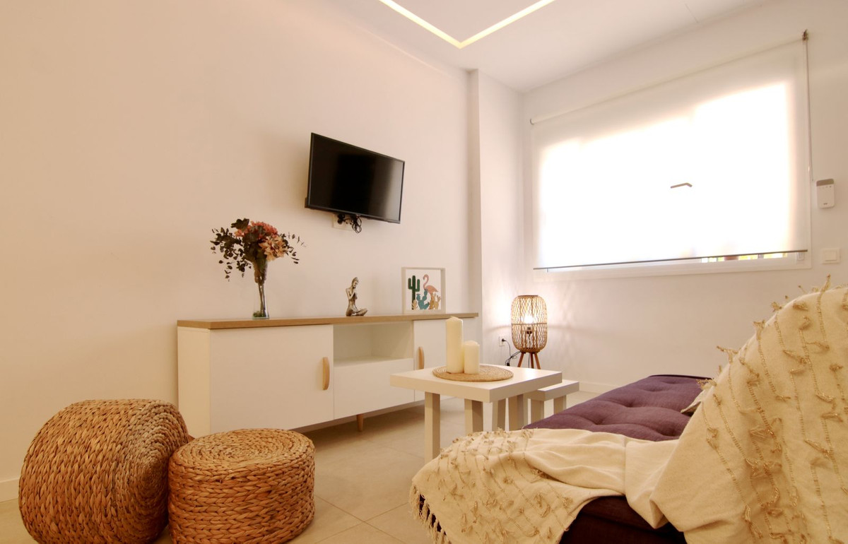 Se vende Apartamento Planta Baja de 1 dormitorios en Costa Del Sol, Málaga, España