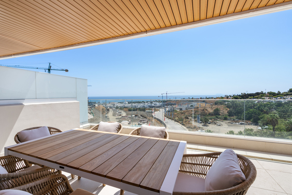 2 Bed Apartment for sale in Selwo Costa Del Sol, Málaga, Spain
