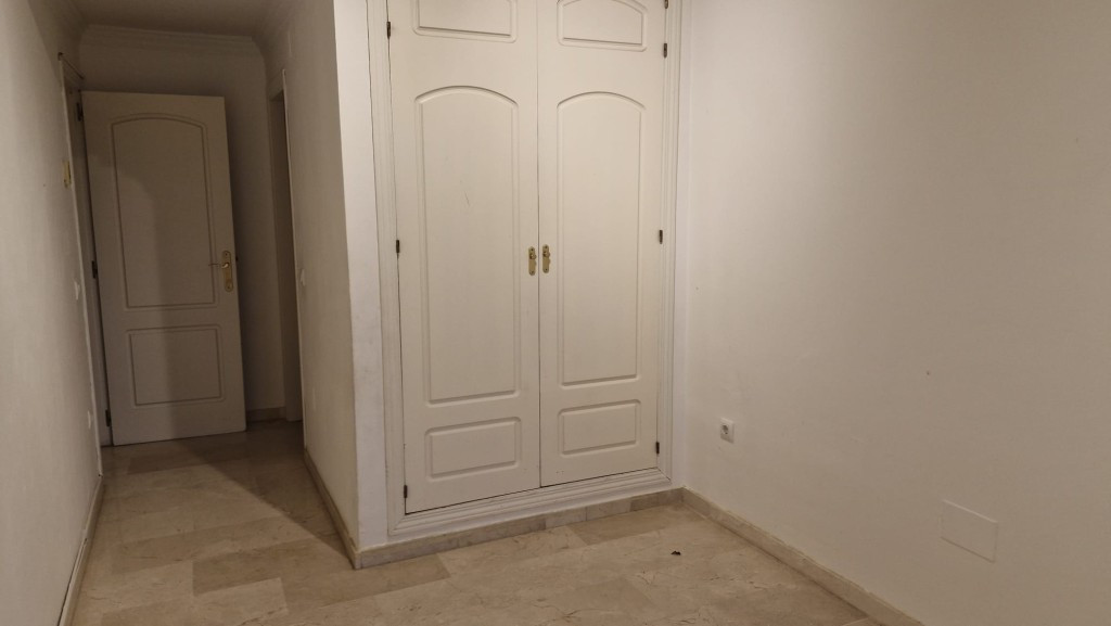 2 Bed Apartment for sale in Elviria Costa Del Sol, Málaga, Spain