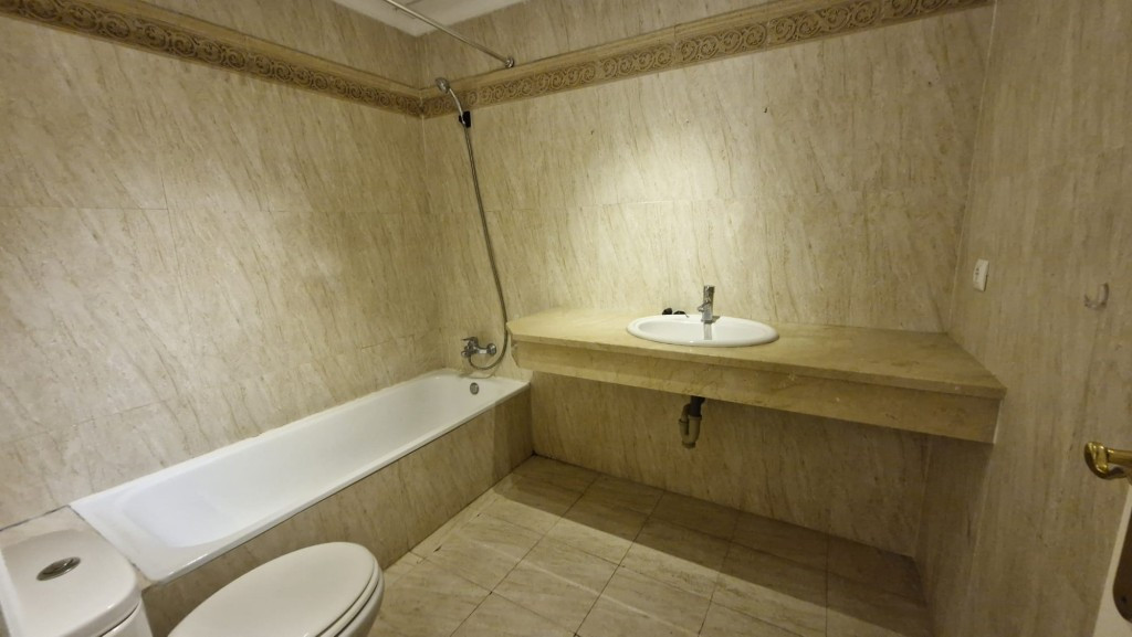 2 Bed Apartment for sale in Elviria Costa Del Sol, Málaga, Spain