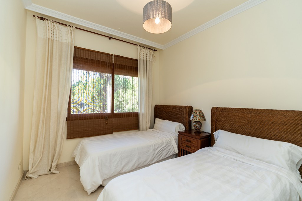 3 Bed Apartment for sale in Marbella Costa Del Sol, Málaga, Spain
