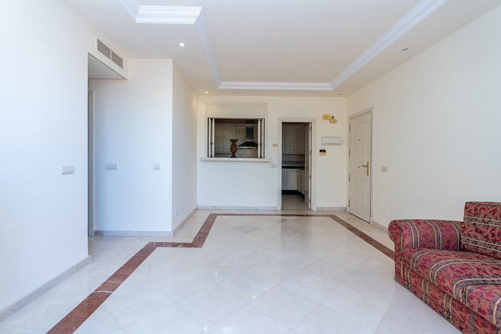 3 Bed Apartment for sale in Marbella Costa Del Sol, Málaga, Spain