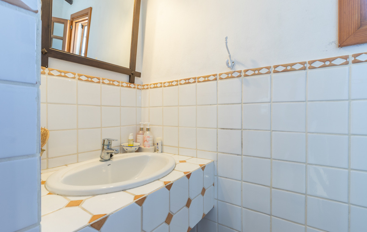 8 Bed Townhouse for sale in Teulada Costa Blanca, Alicante, Spain