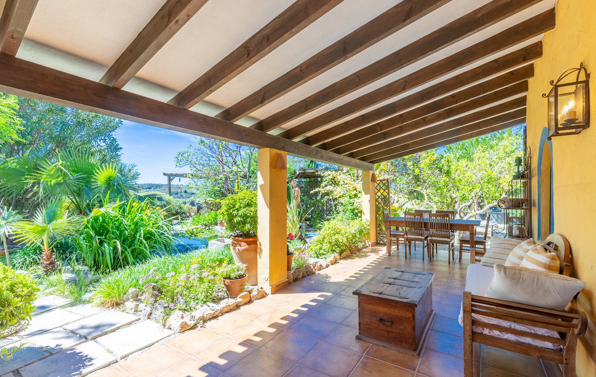 8 Bed Townhouse for sale in Teulada Costa Blanca, Alicante, Spain