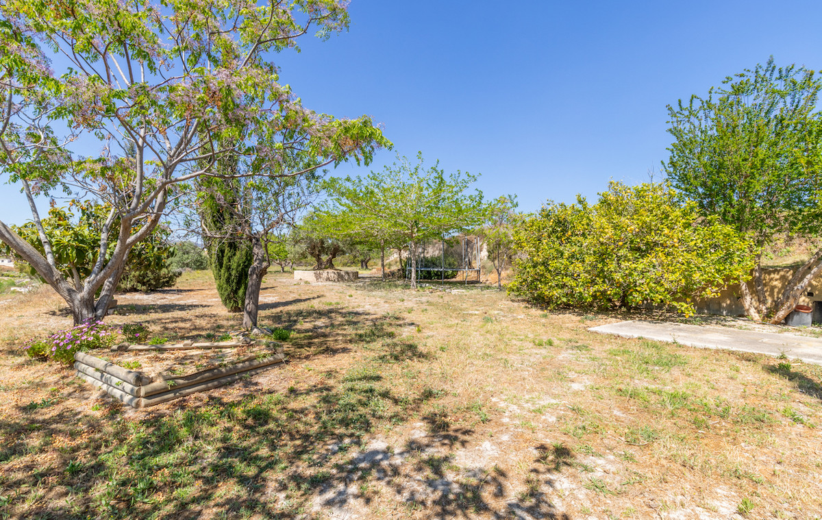8 Bed Townhouse for sale in Teulada Costa Blanca, Alicante, Spain