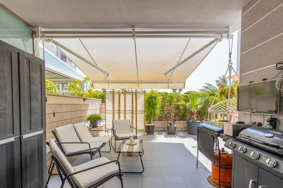 Se vende Apartamento Planta Baja de 2 dormitorios en Costa Blanca, Alicante, España