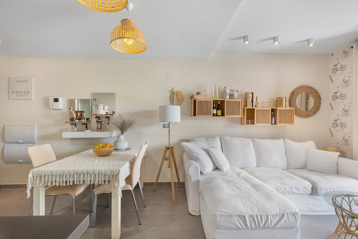 Se vende Apartamento Planta Baja de 2 dormitorios en Costa Blanca, Alicante, España