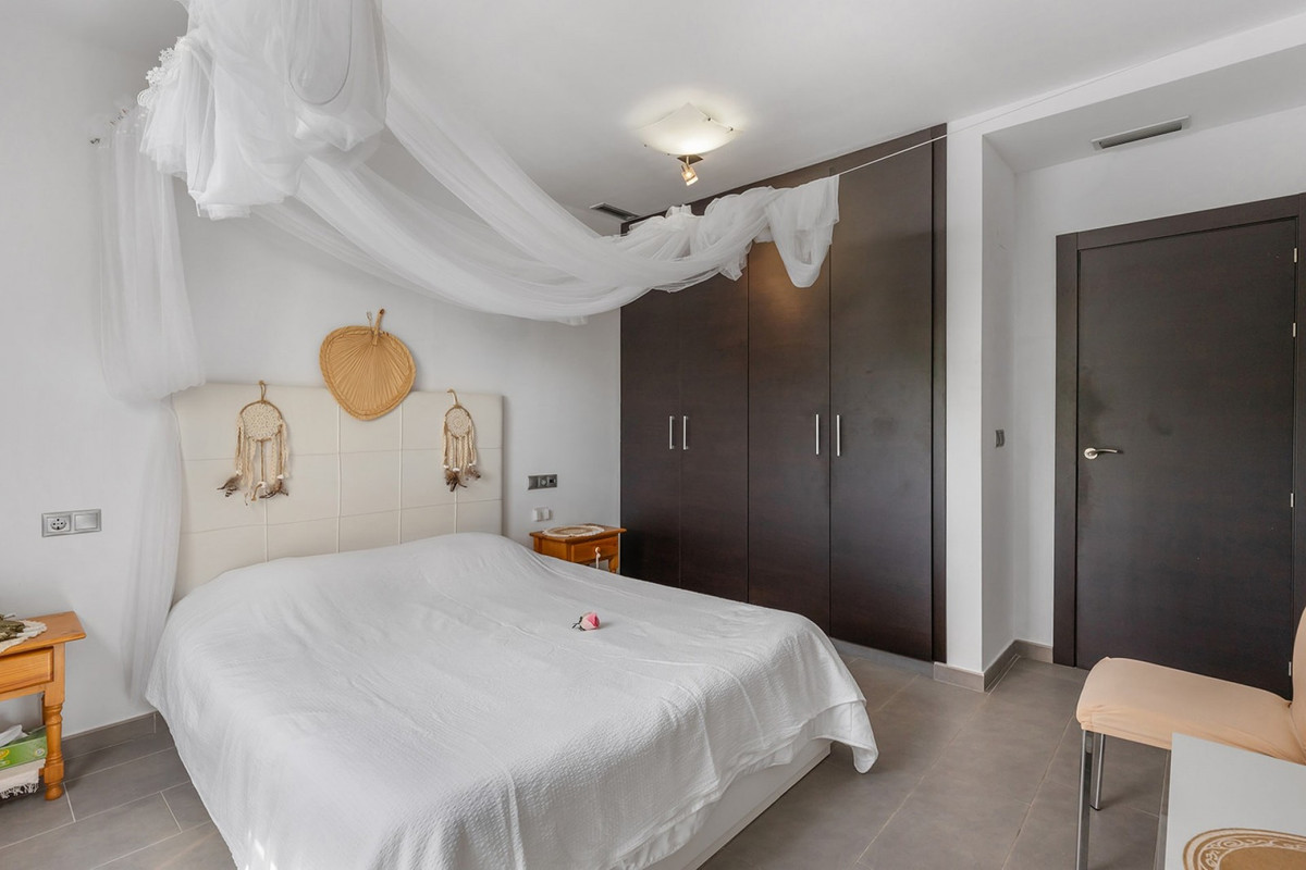 Se vende Apartamento Planta Baja de 2 dormitorios en Costa Blanca, Alicante, España