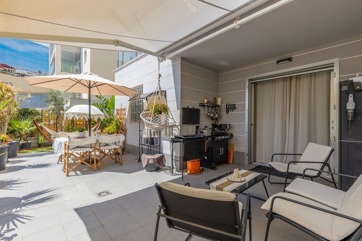 Se vende Apartamento Planta Baja de 2 dormitorios en Costa Blanca, Alicante, España