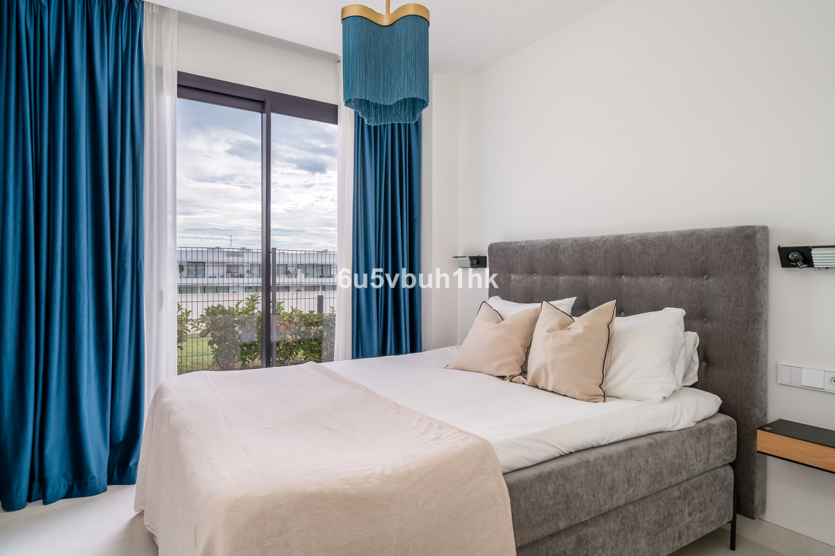 3 Bed Apartment for sale in Fuengirola Costa Del Sol, Málaga, Spain