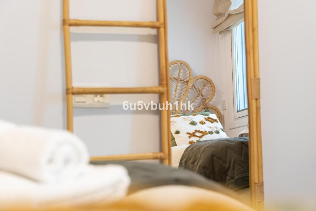 4 Bed Apartment for sale in Fuengirola Costa Del Sol, Málaga, Spain